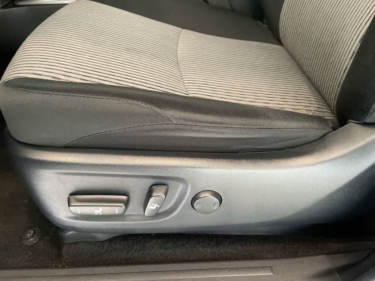 Thumbnail: 2024 Toyota 4Runner - 12