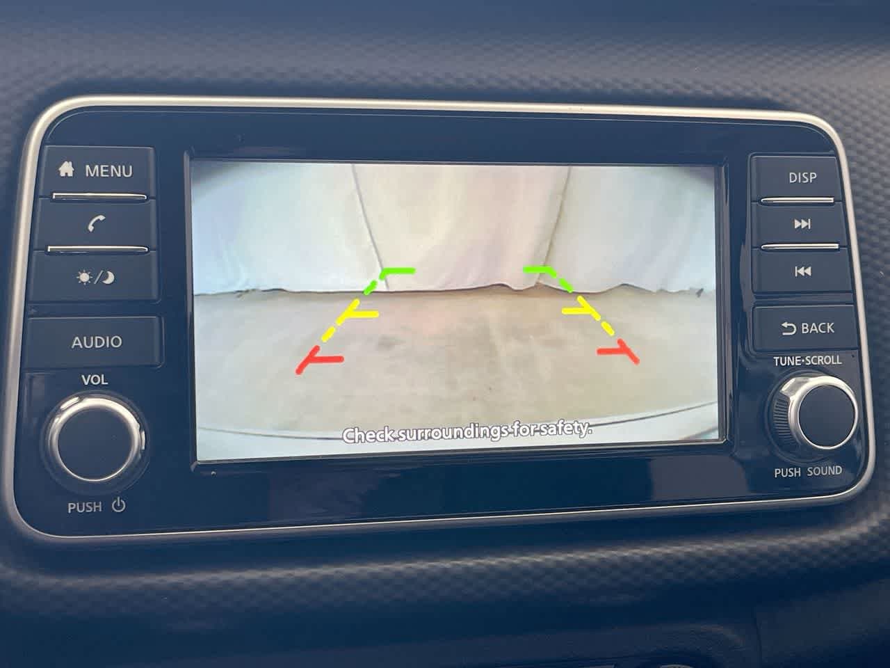 Thumbnail: 2022 Nissan Kicks - 17