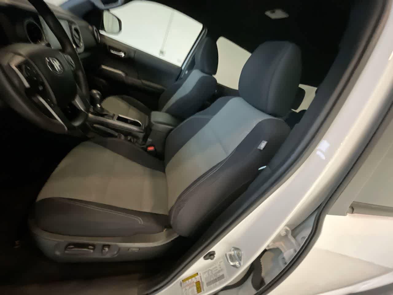 Thumbnail: 2021 Toyota Tacoma - 11