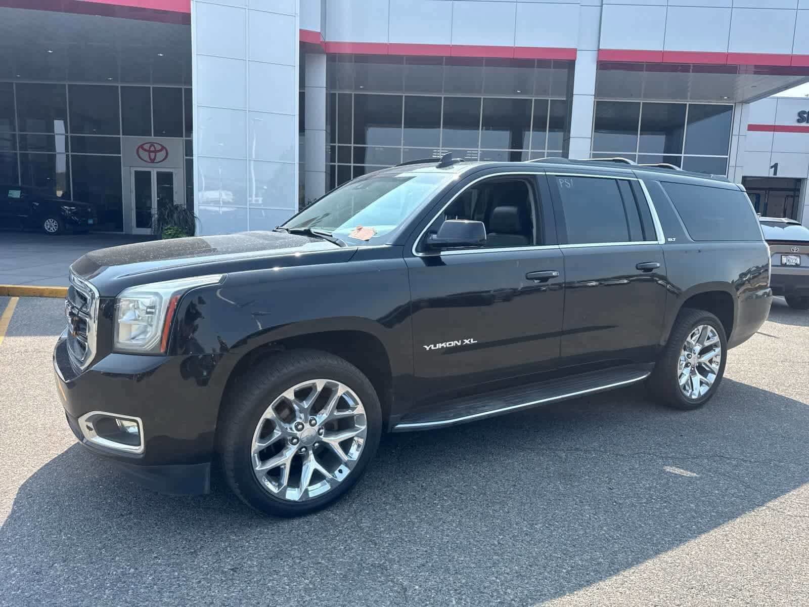 2020 Gmc Yukon XL SLT photo 3