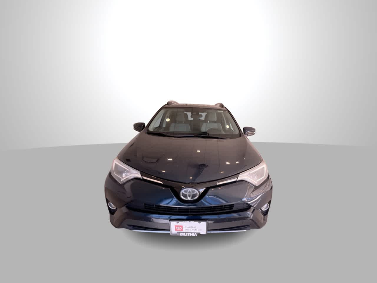 Thumbnail: 2018 Toyota RAV4 - 3