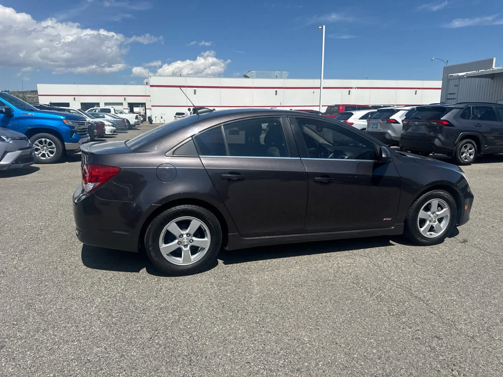 Thumbnail: 2016 Chevrolet Cruze - 12