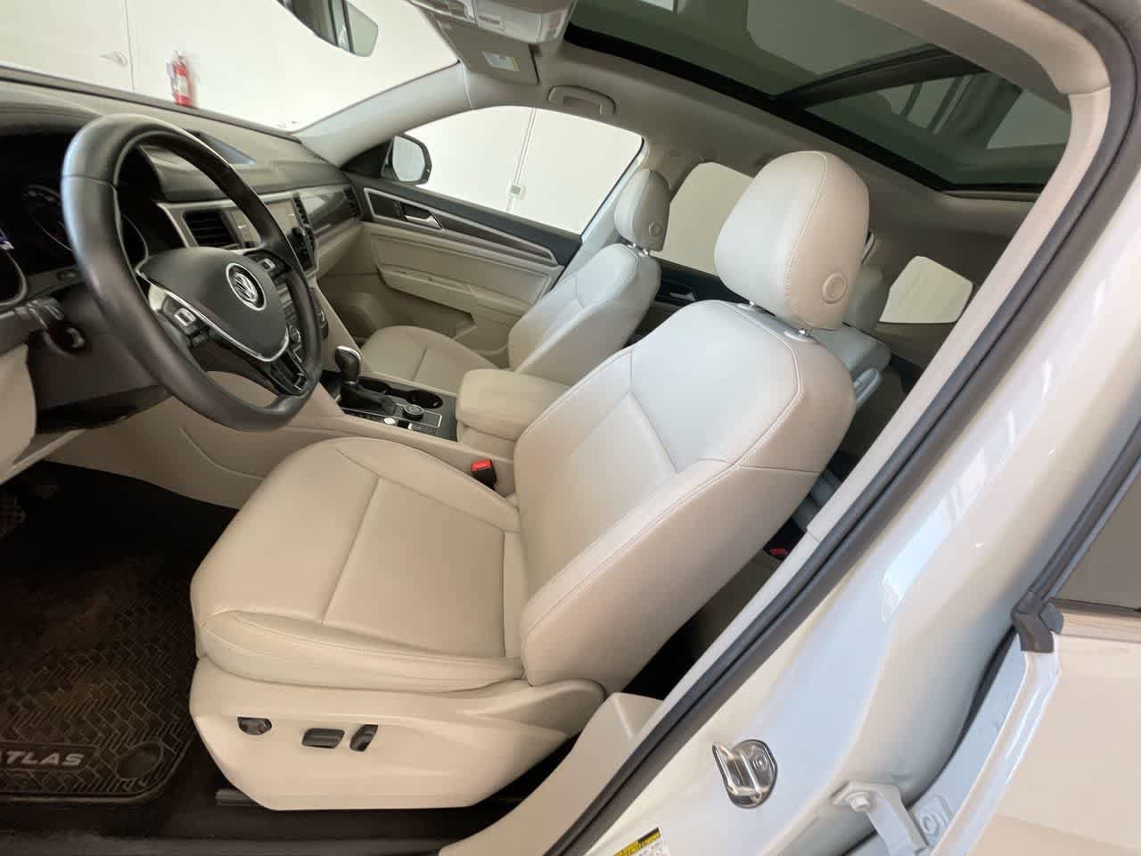 Thumbnail: 2019 Volkswagen Atlas - 11