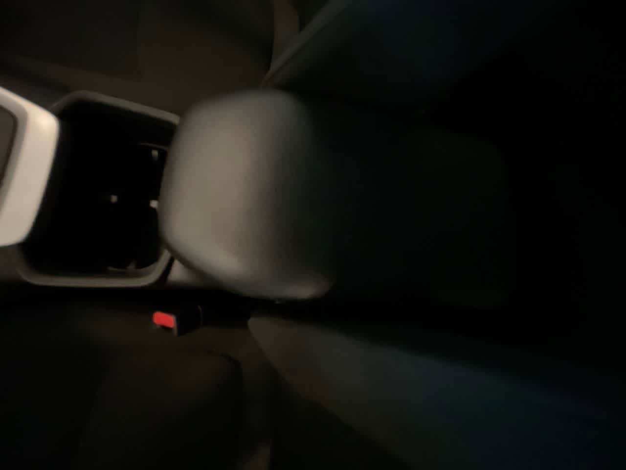 Thumbnail: 2023 Toyota RAV4 - 21