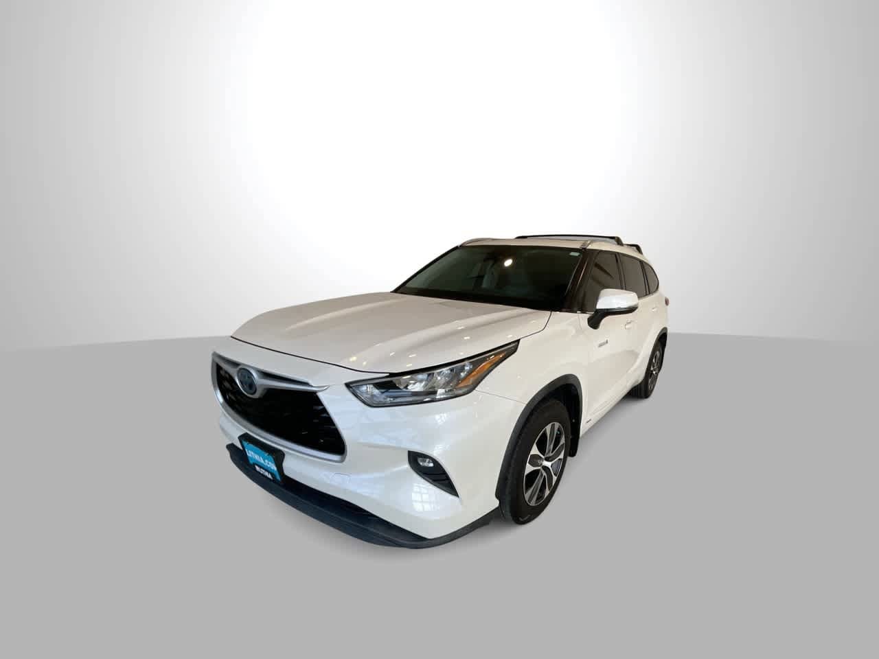 Thumbnail: 2020 Toyota Highlander - 4