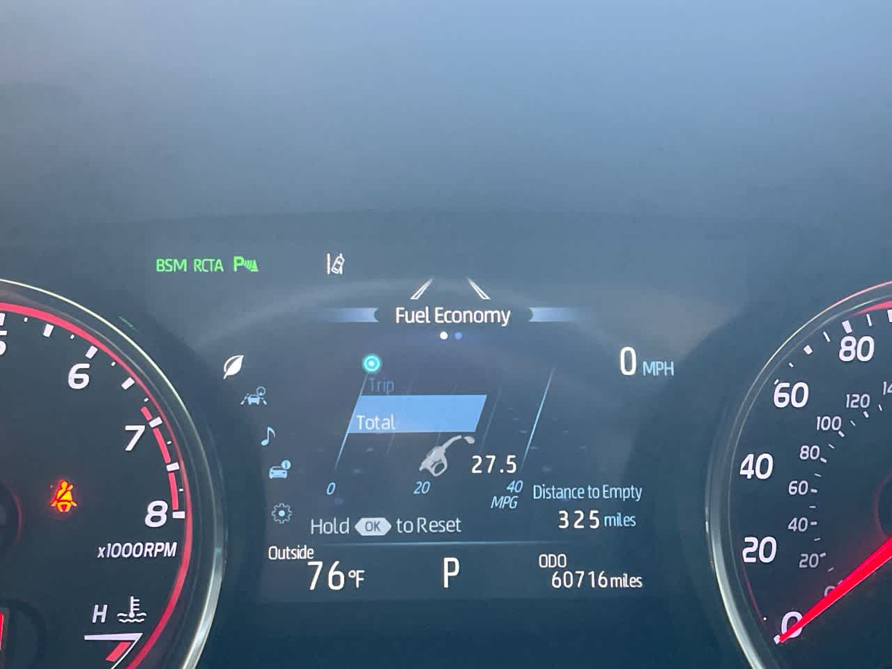 Thumbnail: 2018 Toyota Camry - 15