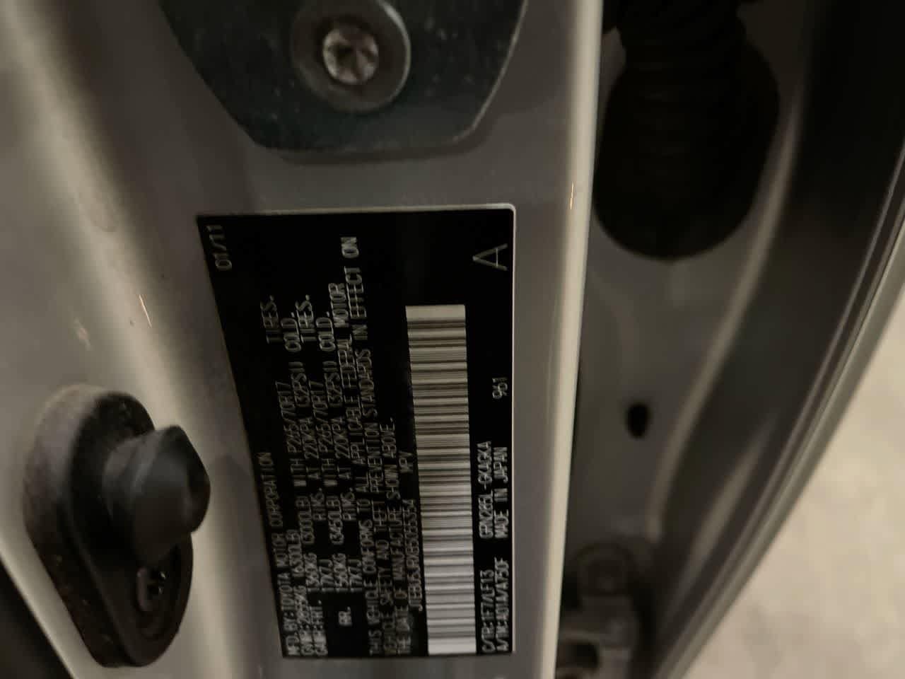 Thumbnail: 2011 Toyota 4Runner - 27