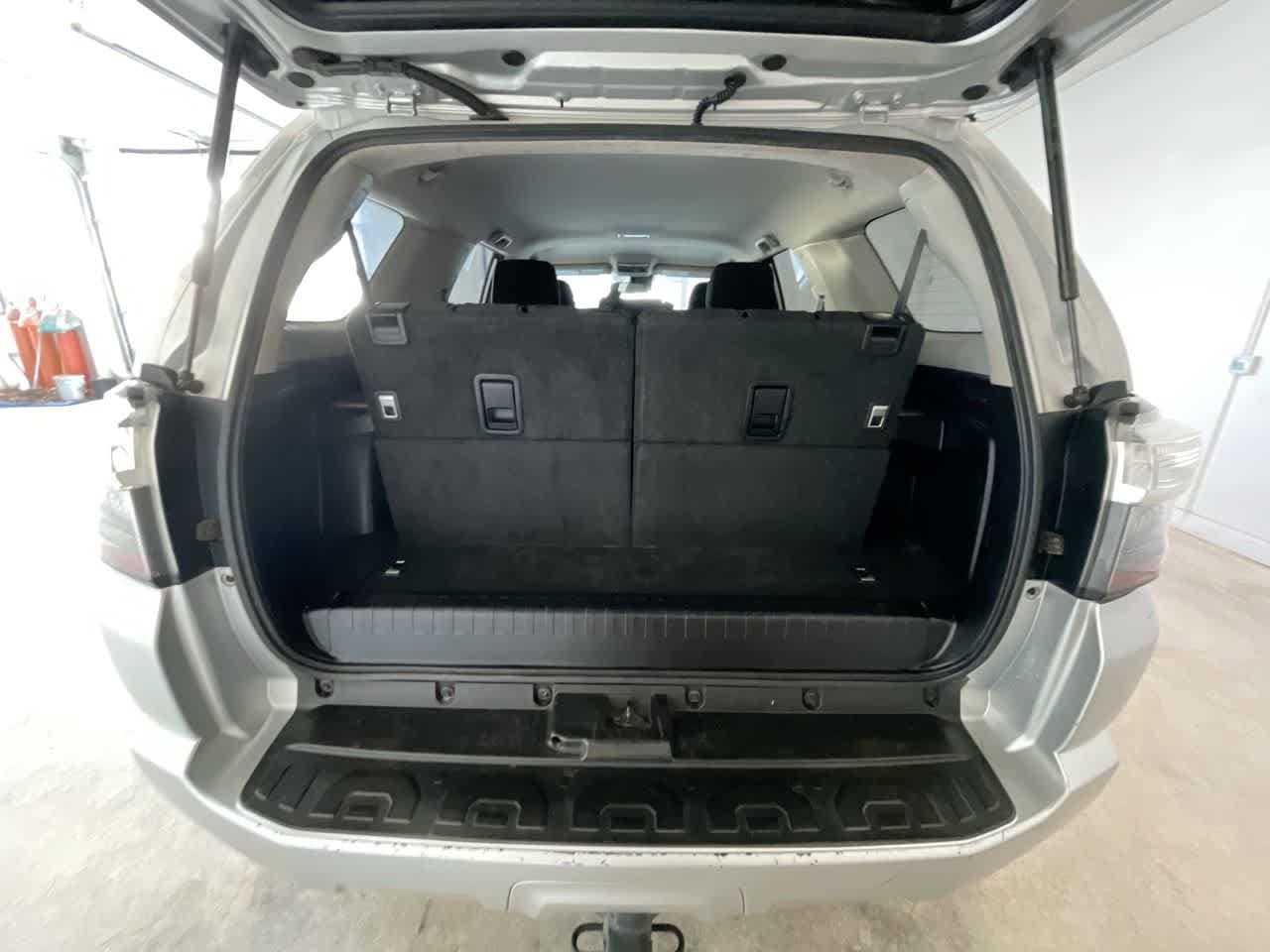 Thumbnail: 2021 Toyota 4Runner - 24