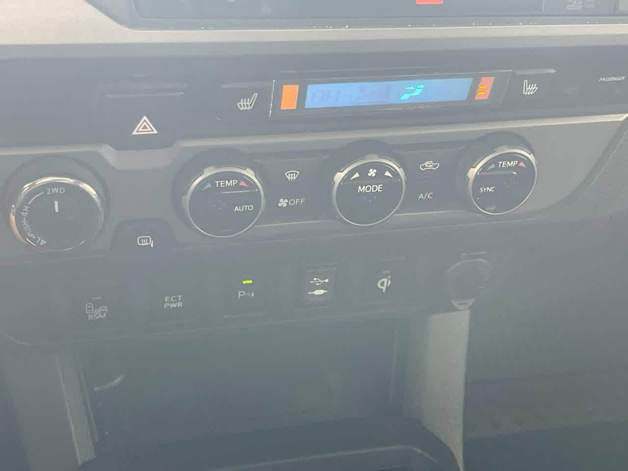 Thumbnail: 2017 Toyota Tacoma - 19