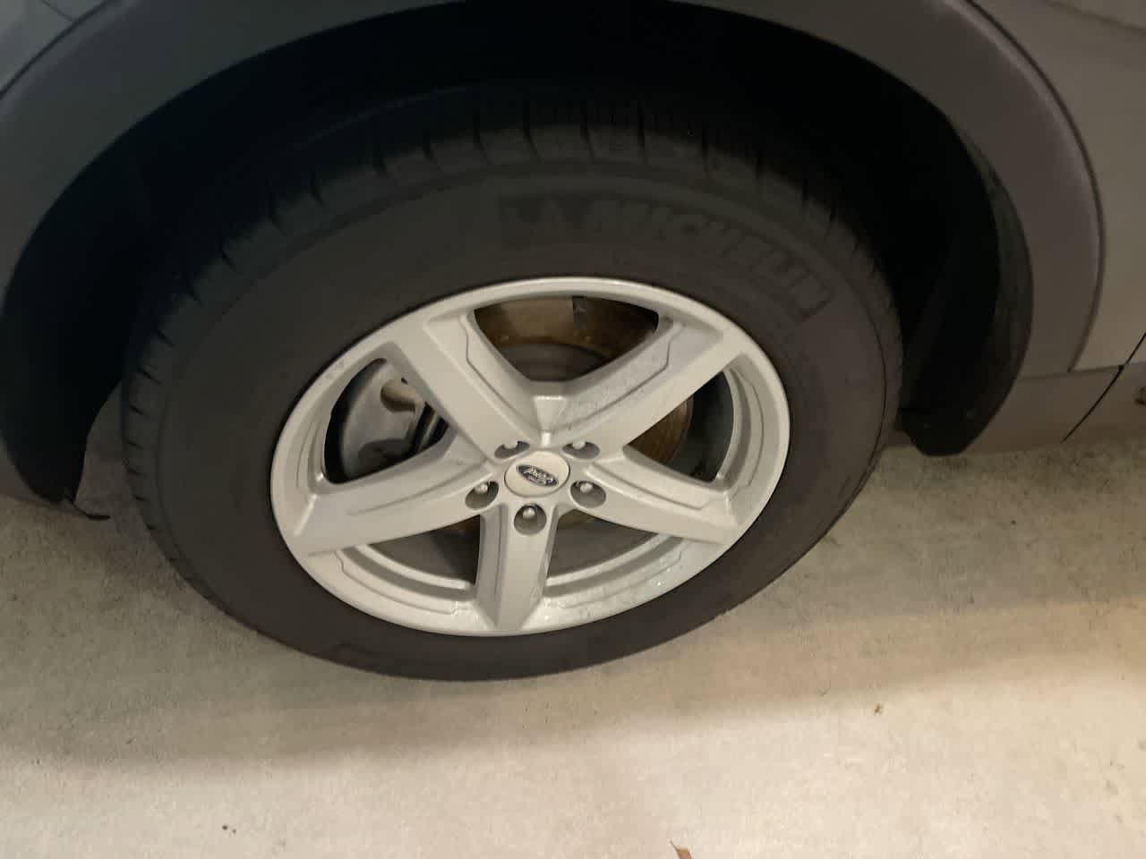 Thumbnail: 2017 Ford Explorer - 10