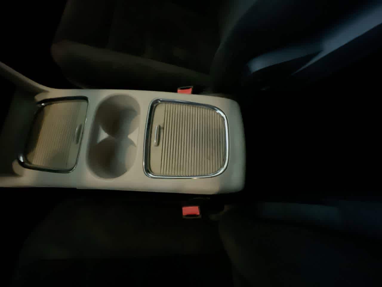 Thumbnail: 2016 Dodge Grand Caravan - 20