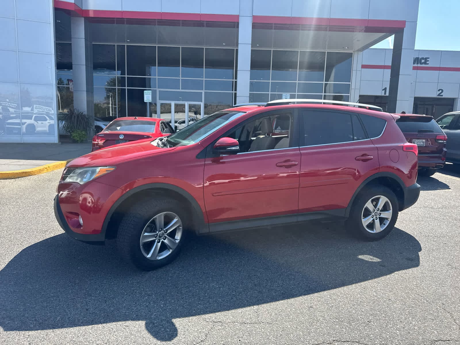 Thumbnail: 2015 Toyota RAV4 - 3