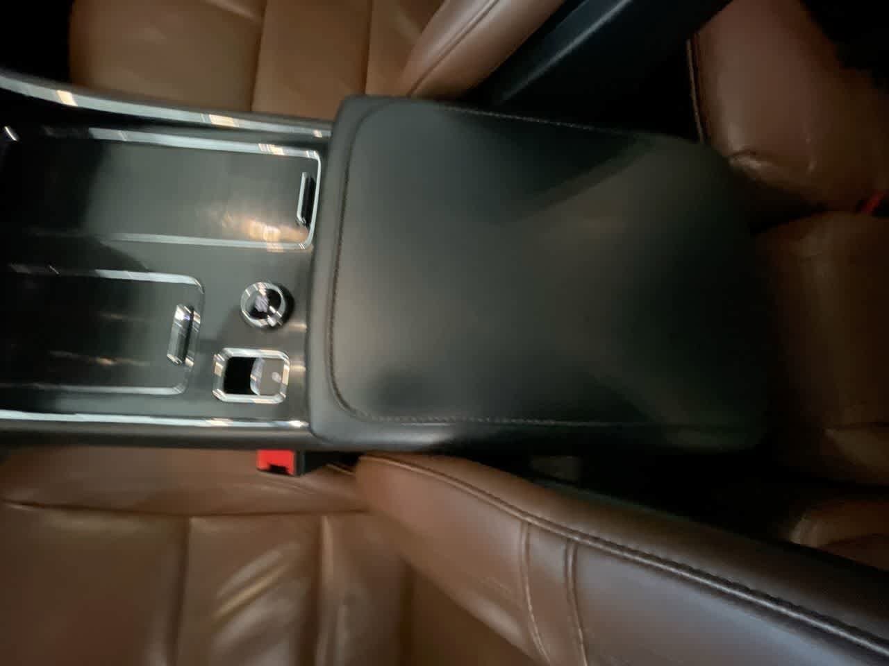 Thumbnail: 2023 Lincoln Aviator - 21