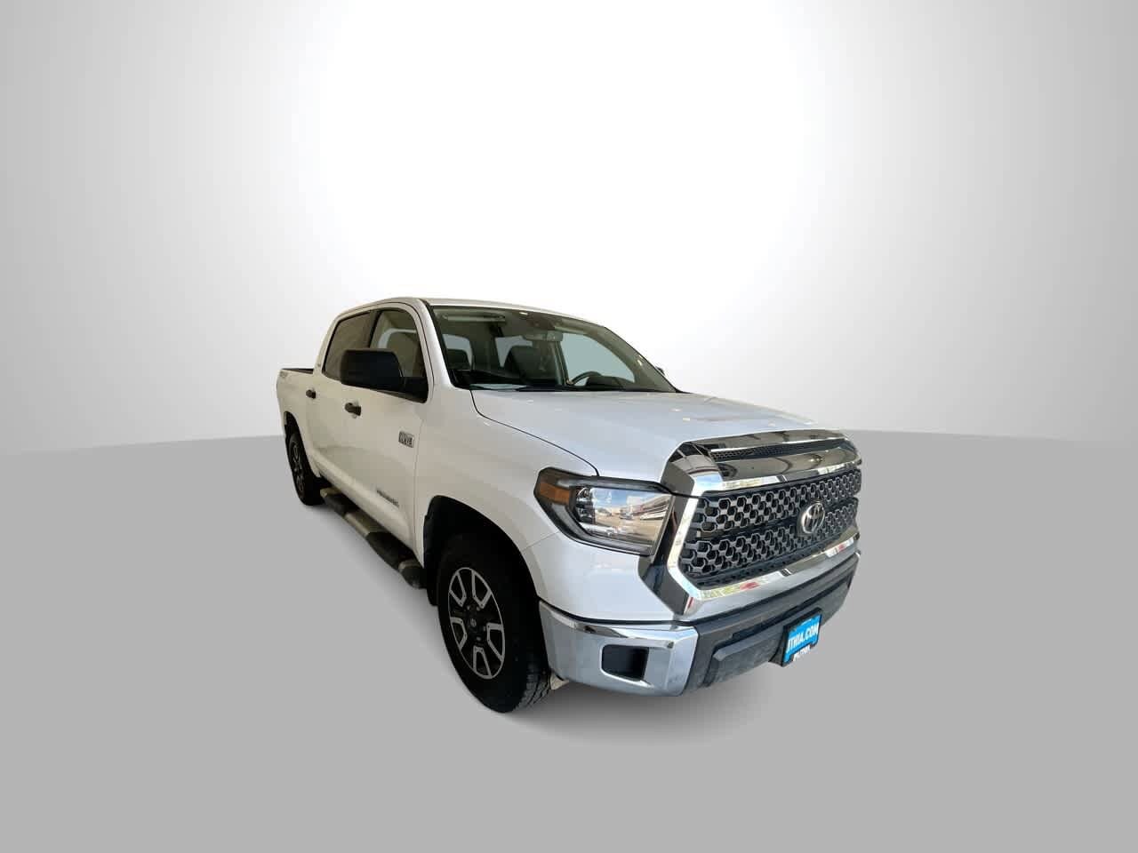 2021 Toyota Tundra SR5 CrewMax photo 2