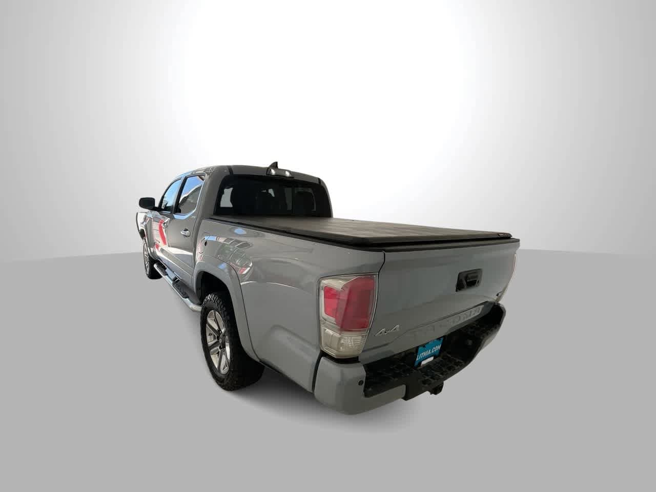 2018 Toyota Tacoma  6