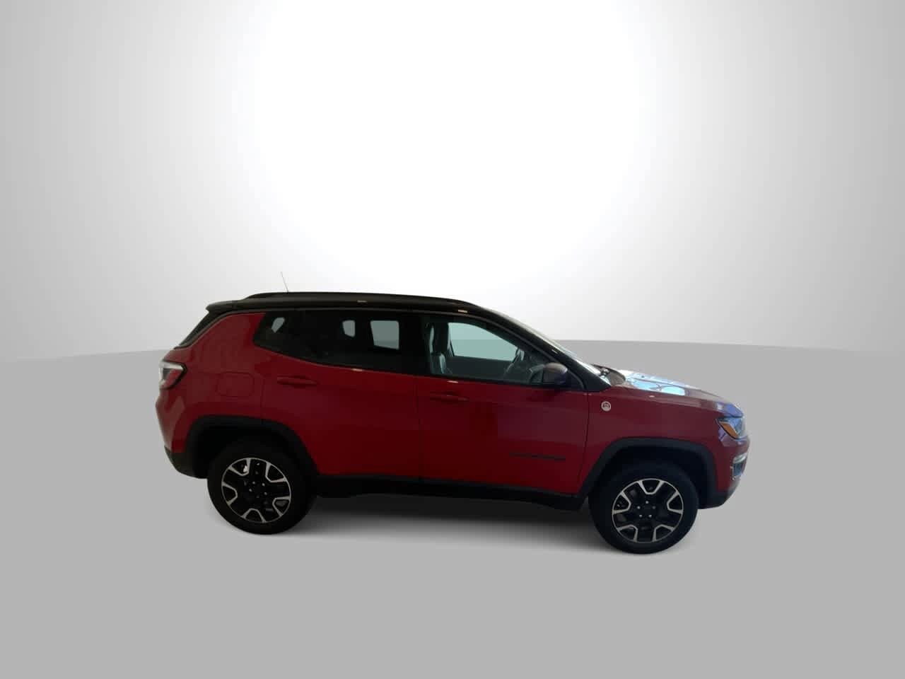Thumbnail: 2020 Jeep Compass - 9