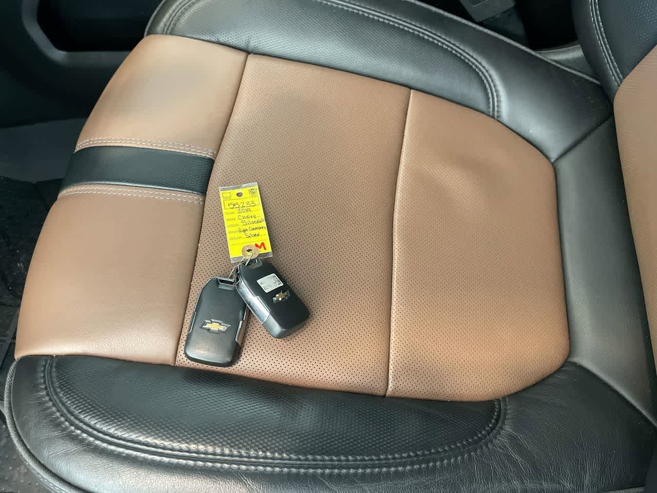 Thumbnail: 2019 Chevrolet Silverado 1500 - 27