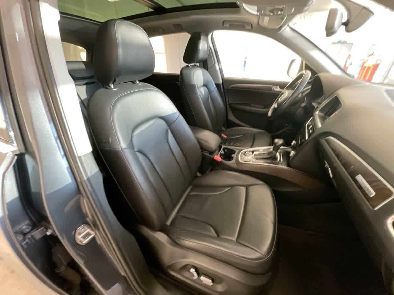 Thumbnail: 2016 Audi Q5 - 25