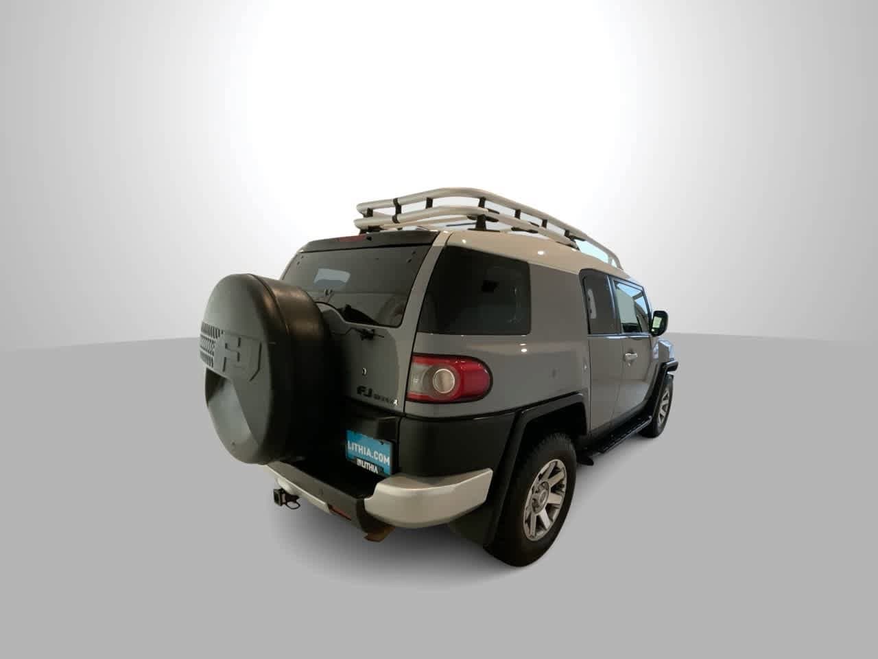 Thumbnail: 2014 Toyota FJ Cruiser - 8