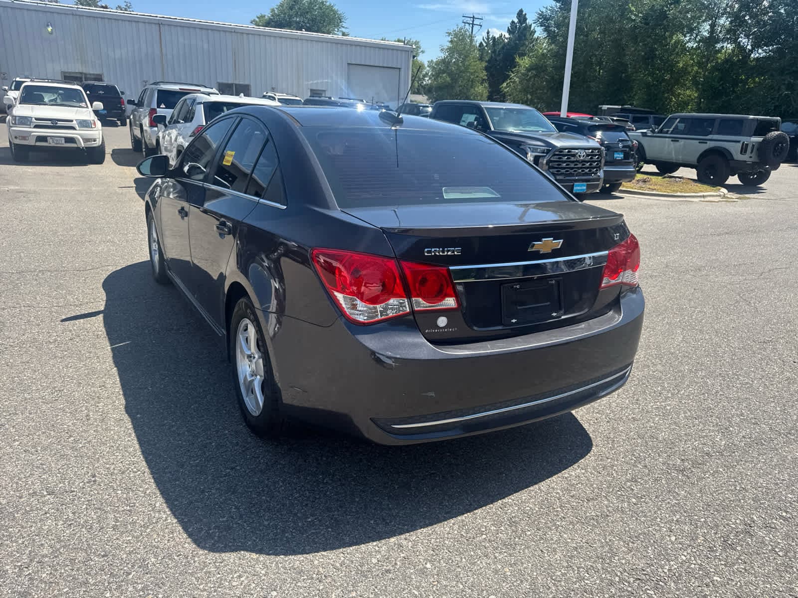 Thumbnail: 2016 Chevrolet Cruze - 19