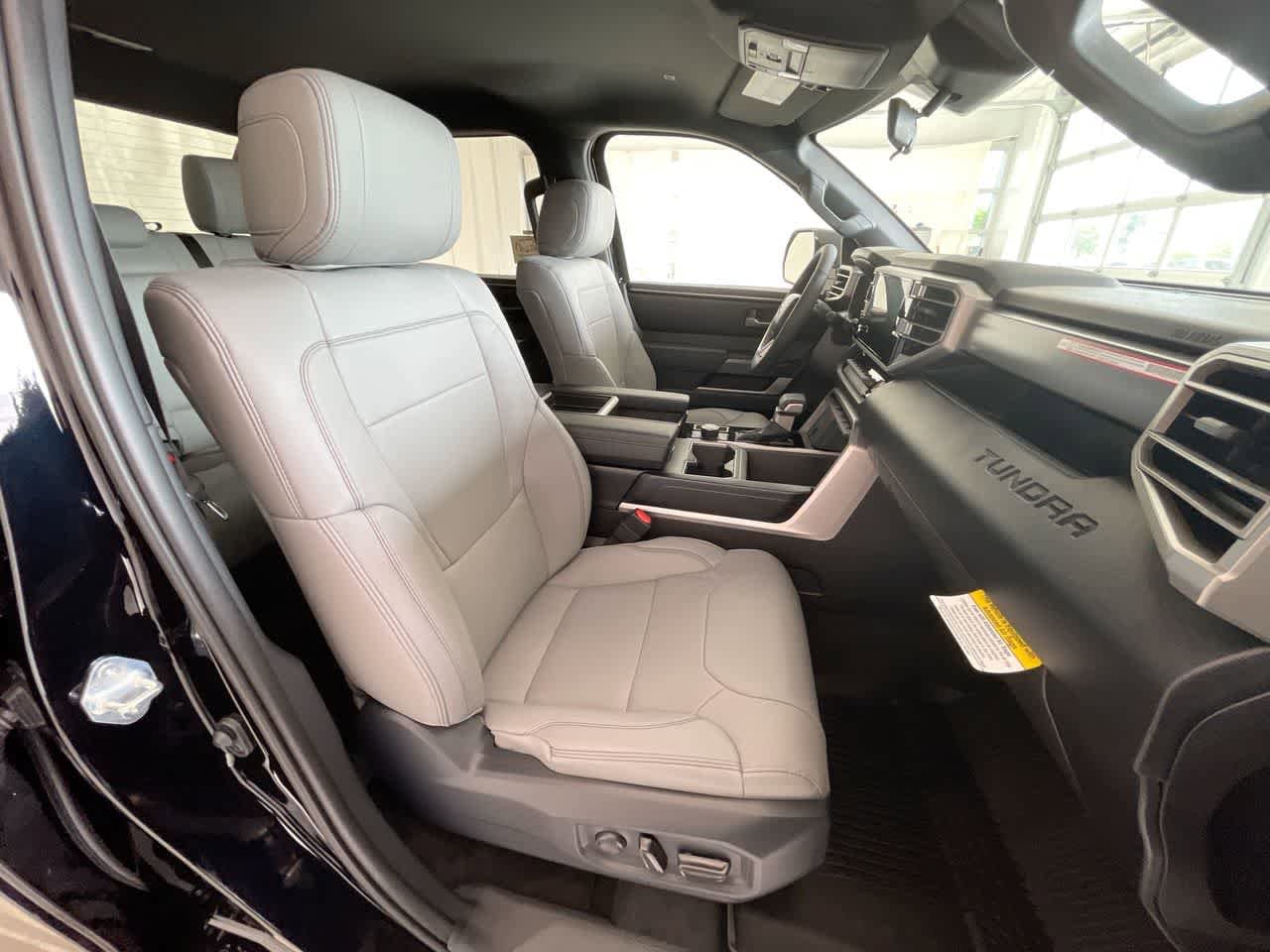 2026 Toyota Tundra SR5 - Photo 24