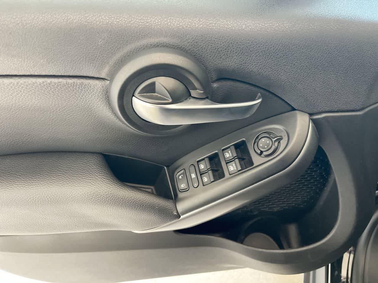 Thumbnail: 2019 Fiat 500X - 13