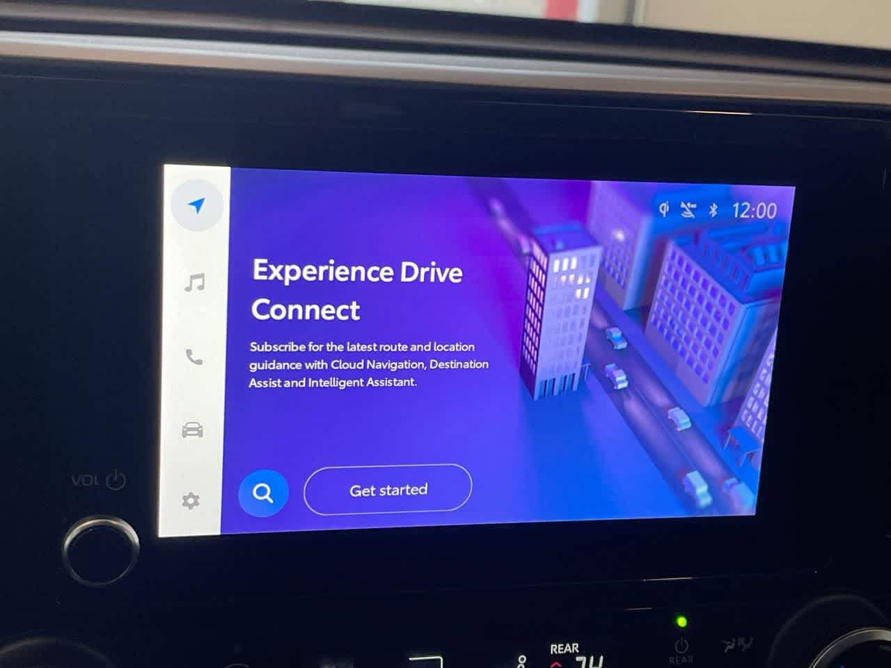 Thumbnail: 2023 Toyota Highlander - 18