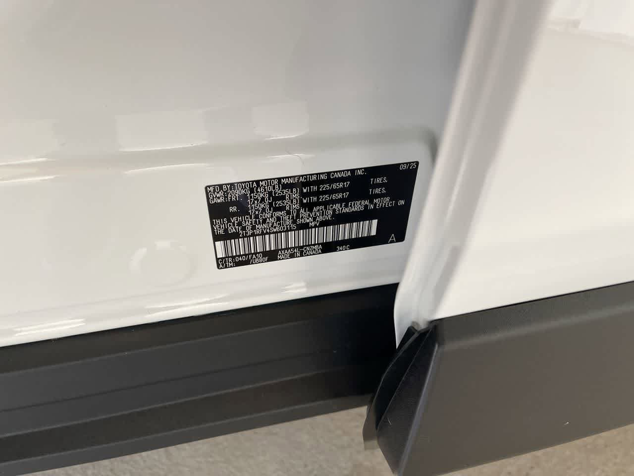 Thumbnail: 2025 Toyota RAV4 - 28