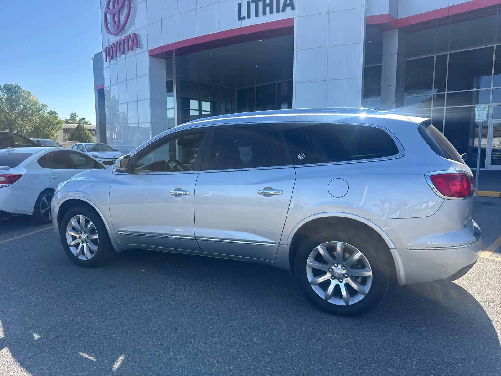 Thumbnail: 2017 Buick Enclave - 32