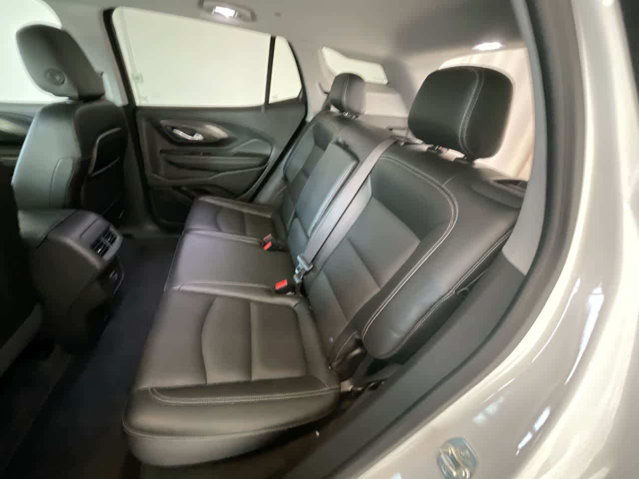 Thumbnail: 2024 GMC Terrain - 22