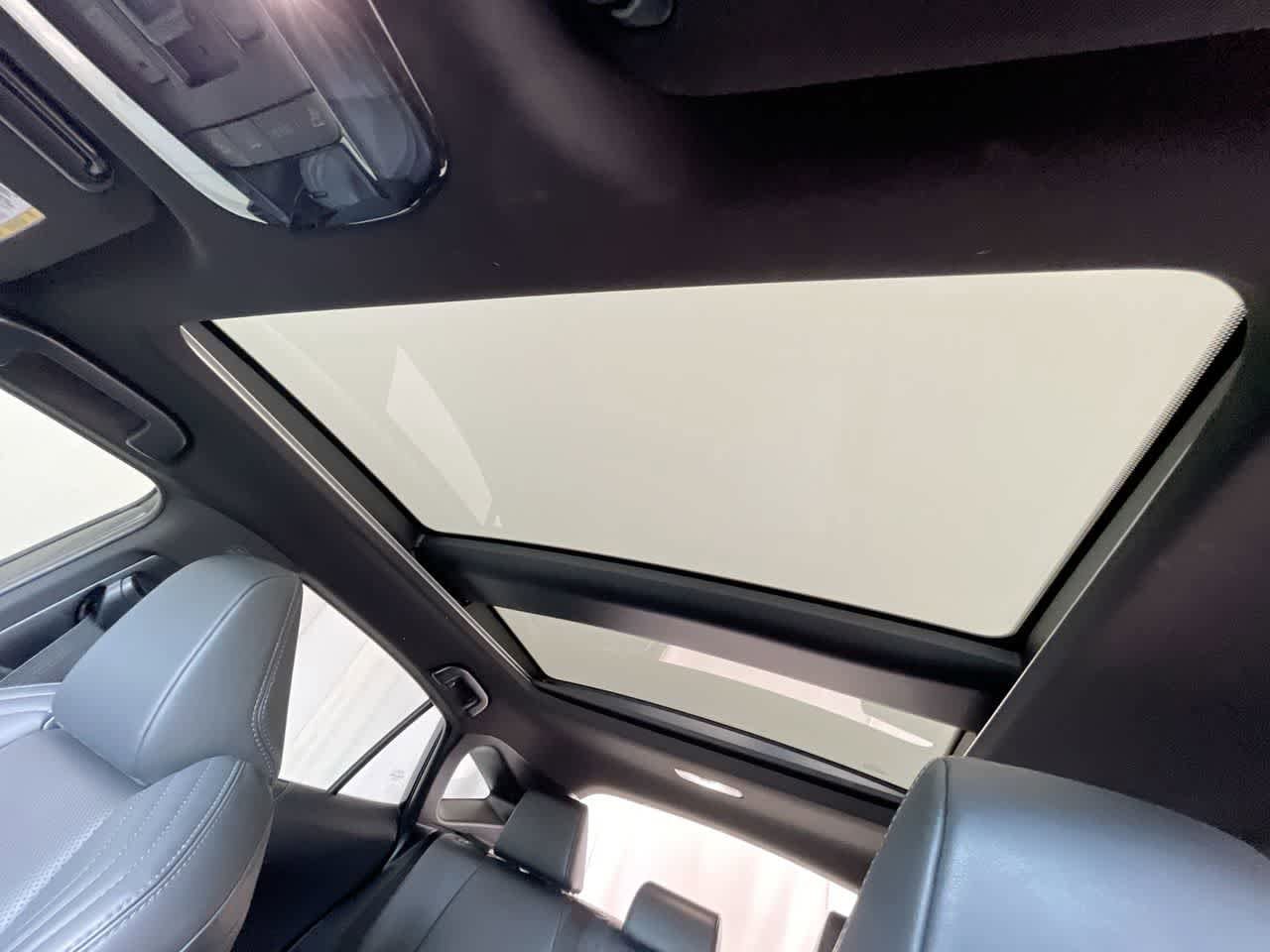 Thumbnail: 2021 Toyota Venza - 22