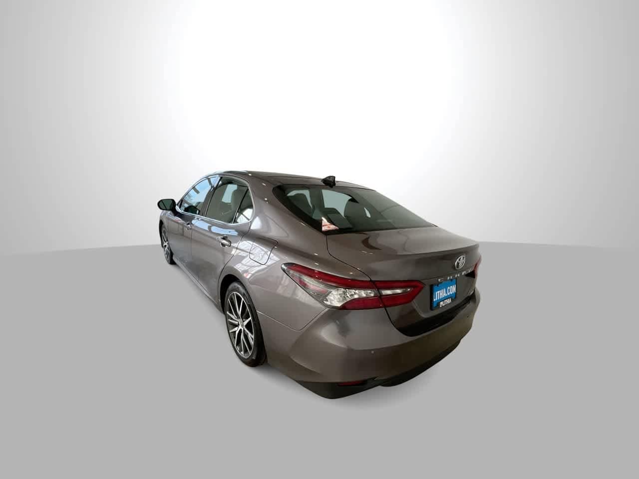 Thumbnail: 2023 Toyota Camry - 6