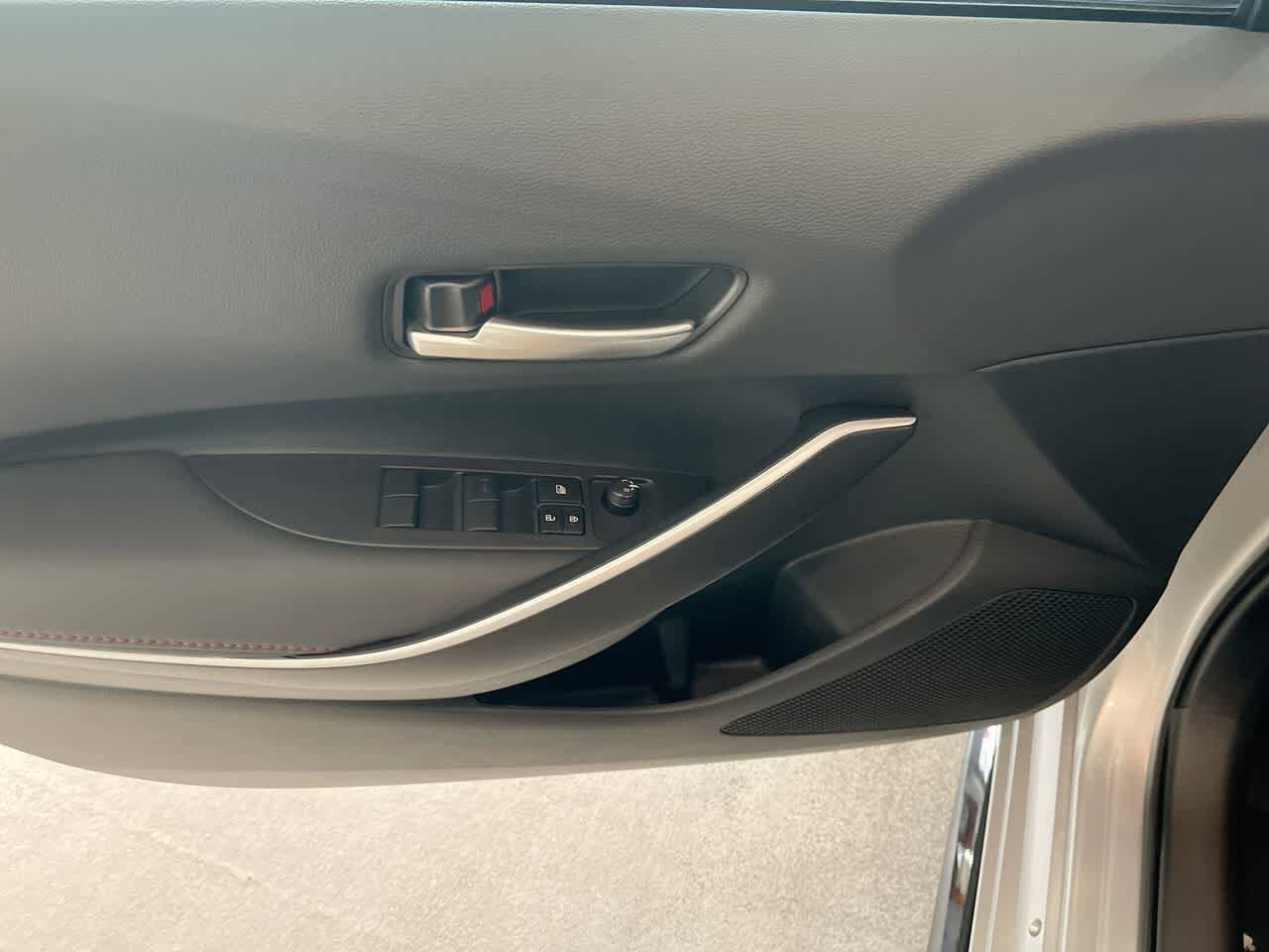 Thumbnail: 2025 Toyota Corolla - 13