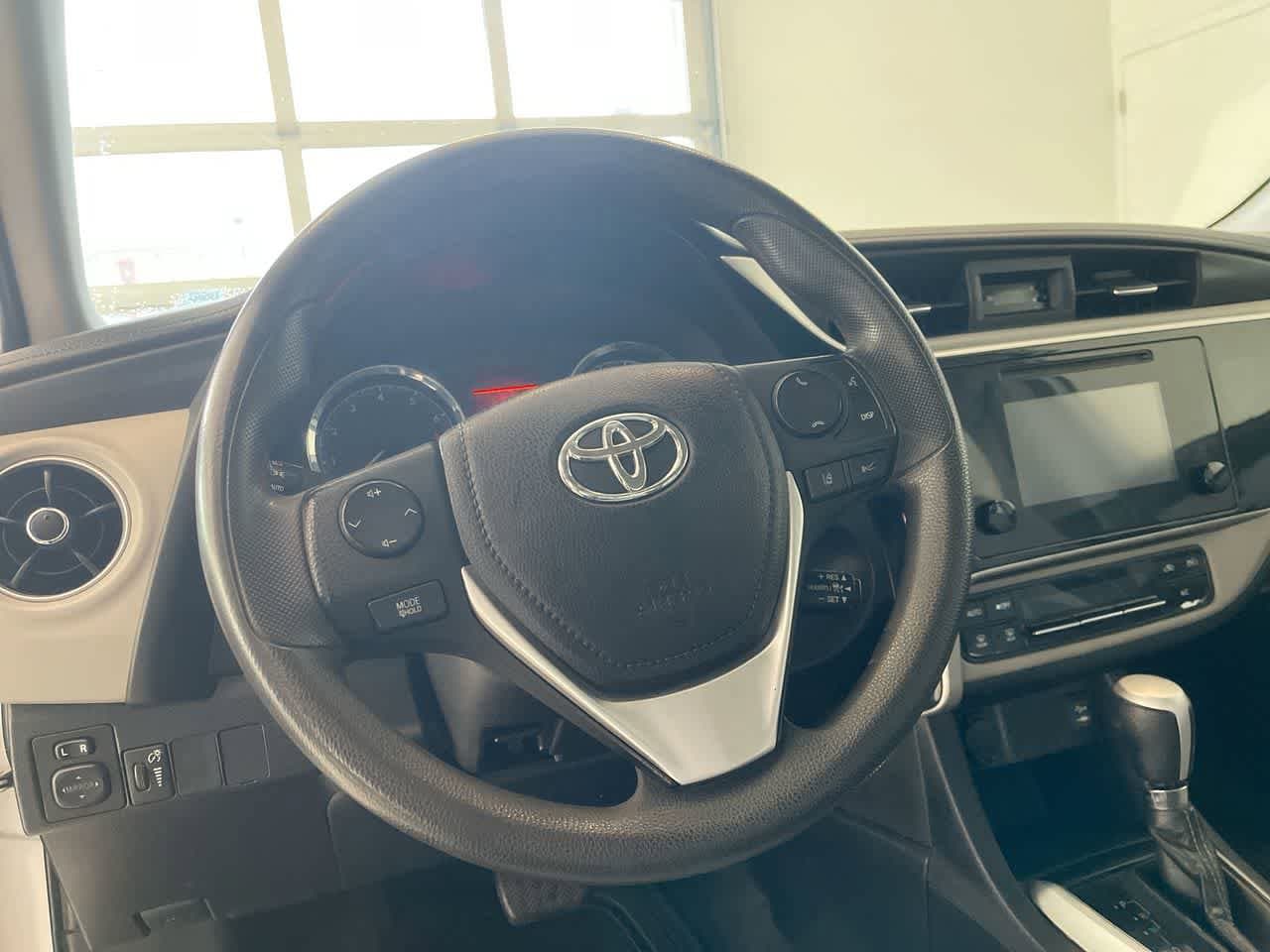 Thumbnail: 2019 Toyota Corolla - 14