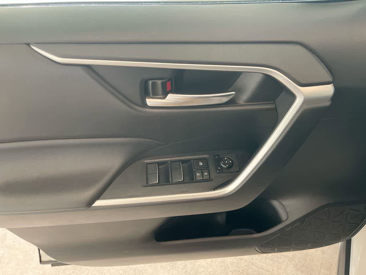 Thumbnail: 2024 Toyota RAV4 - 13