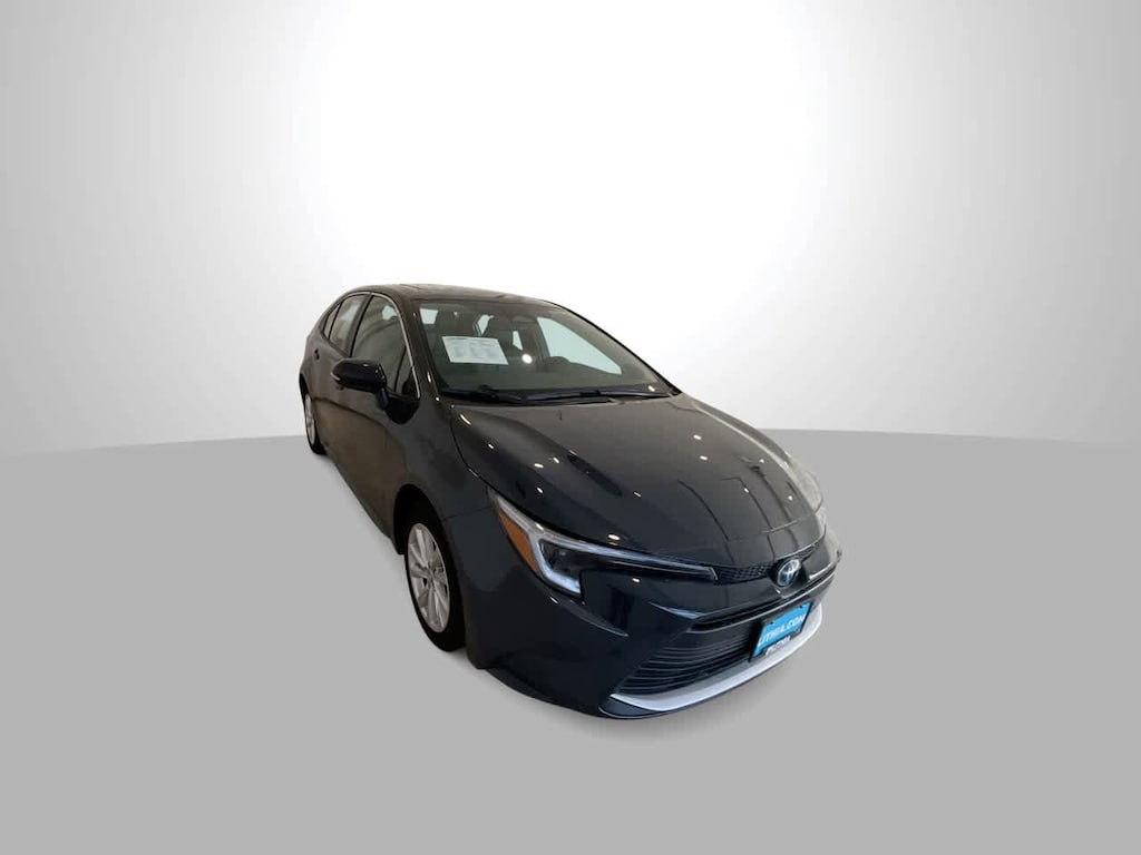 Used 2025 Toyota Corolla Hybrid XLE Car