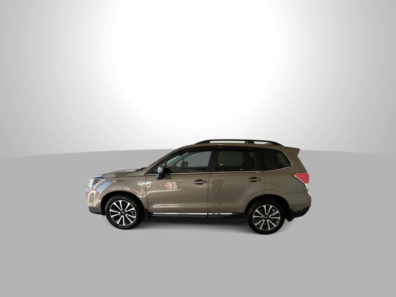 Thumbnail: 2017 Subaru Forester - 5
