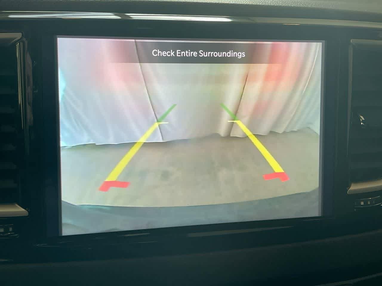 Thumbnail: 2025 Chrysler Pacifica - 17