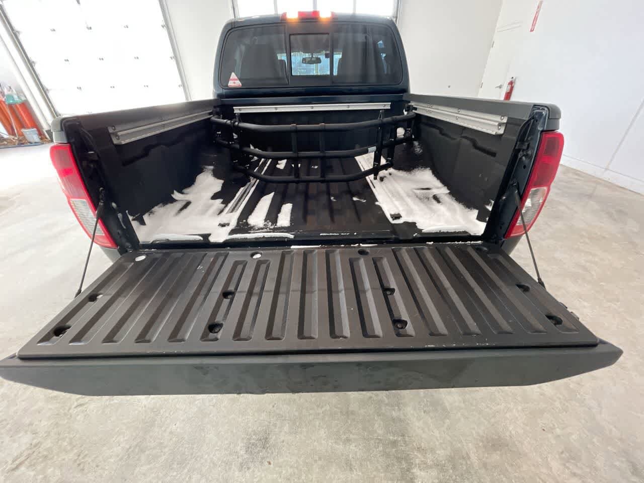 Thumbnail: 2017 Nissan Frontier - 22