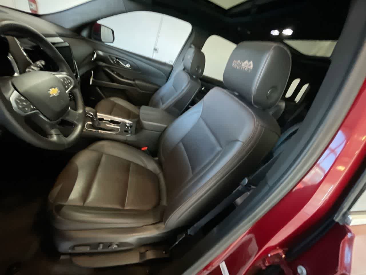 Thumbnail: 2023 Chevrolet Traverse - 11