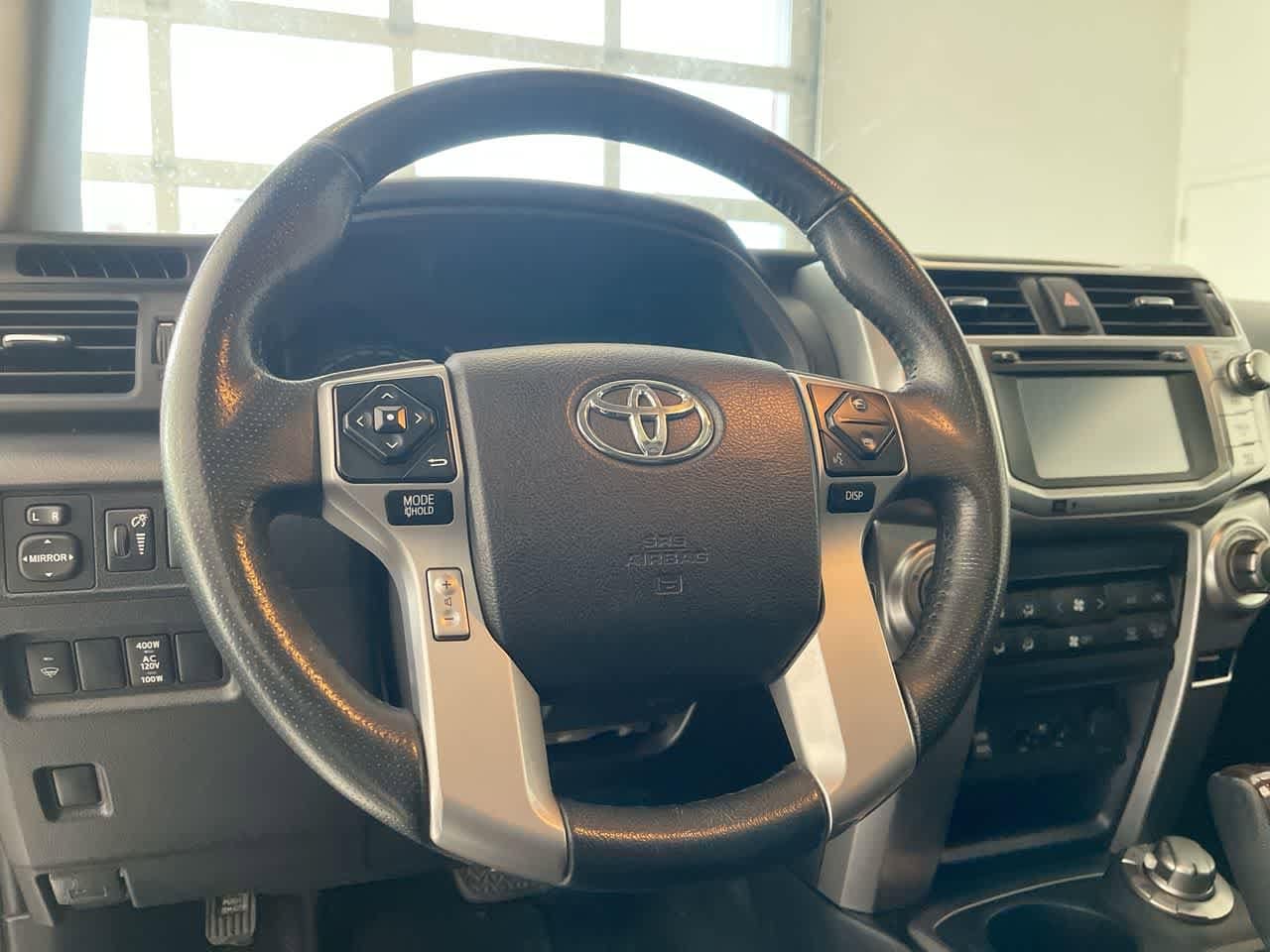 Thumbnail: 2017 Toyota 4Runner - 14