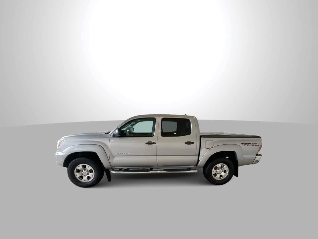 Thumbnail: 2014 Toyota Tacoma - 5