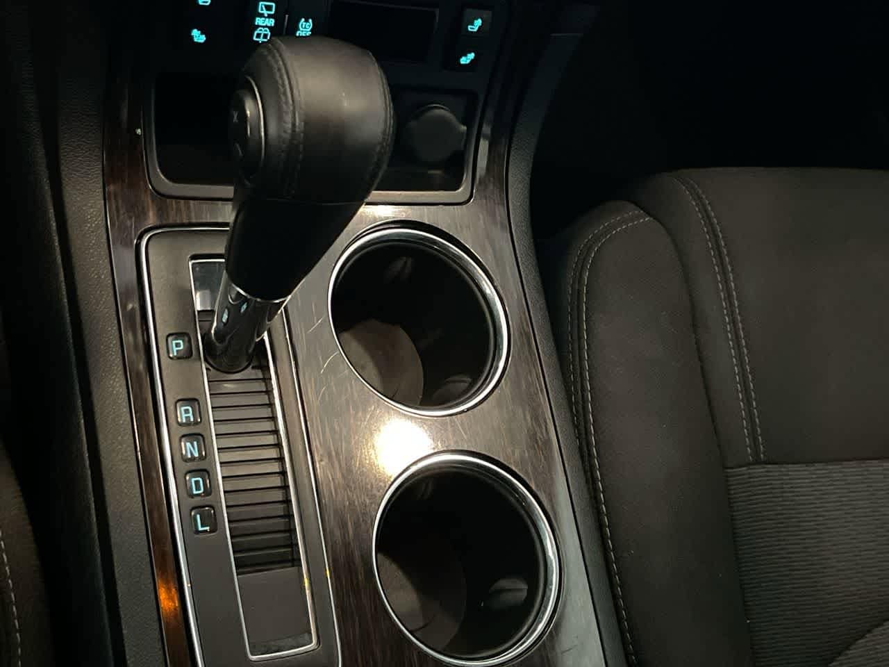 Thumbnail: 2016 Chevrolet Traverse - 19