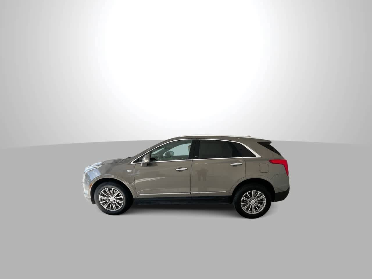 Thumbnail: 2018 Cadillac XT5 - 4