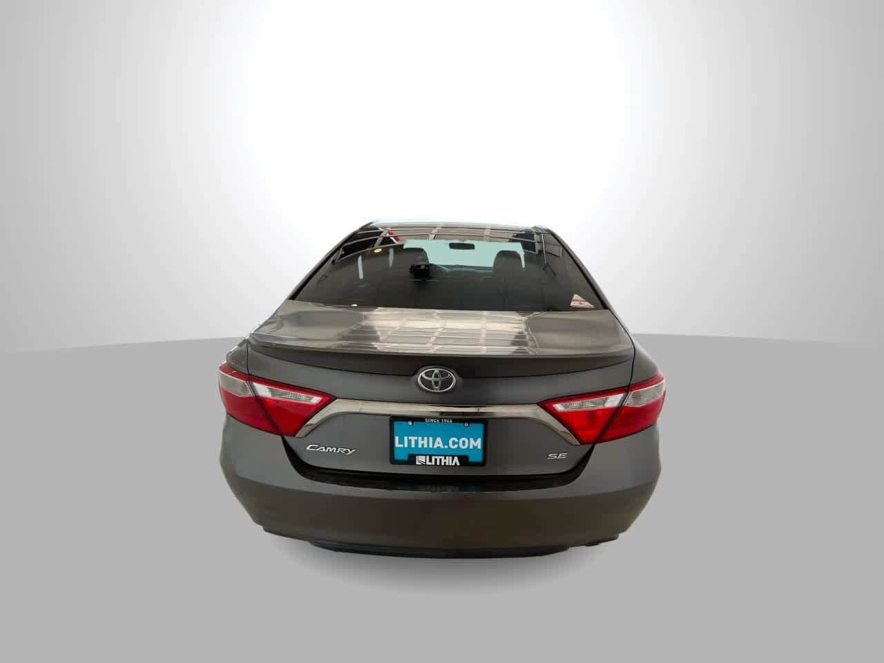 Thumbnail: 2016 Toyota Camry - 7