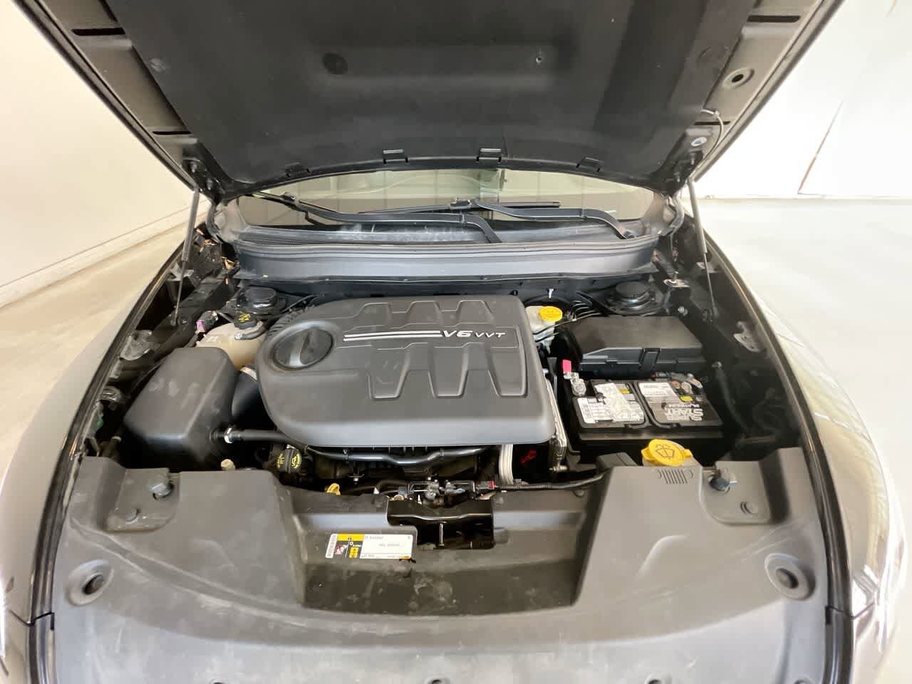 Thumbnail: 2015 Jeep Cherokee - 26