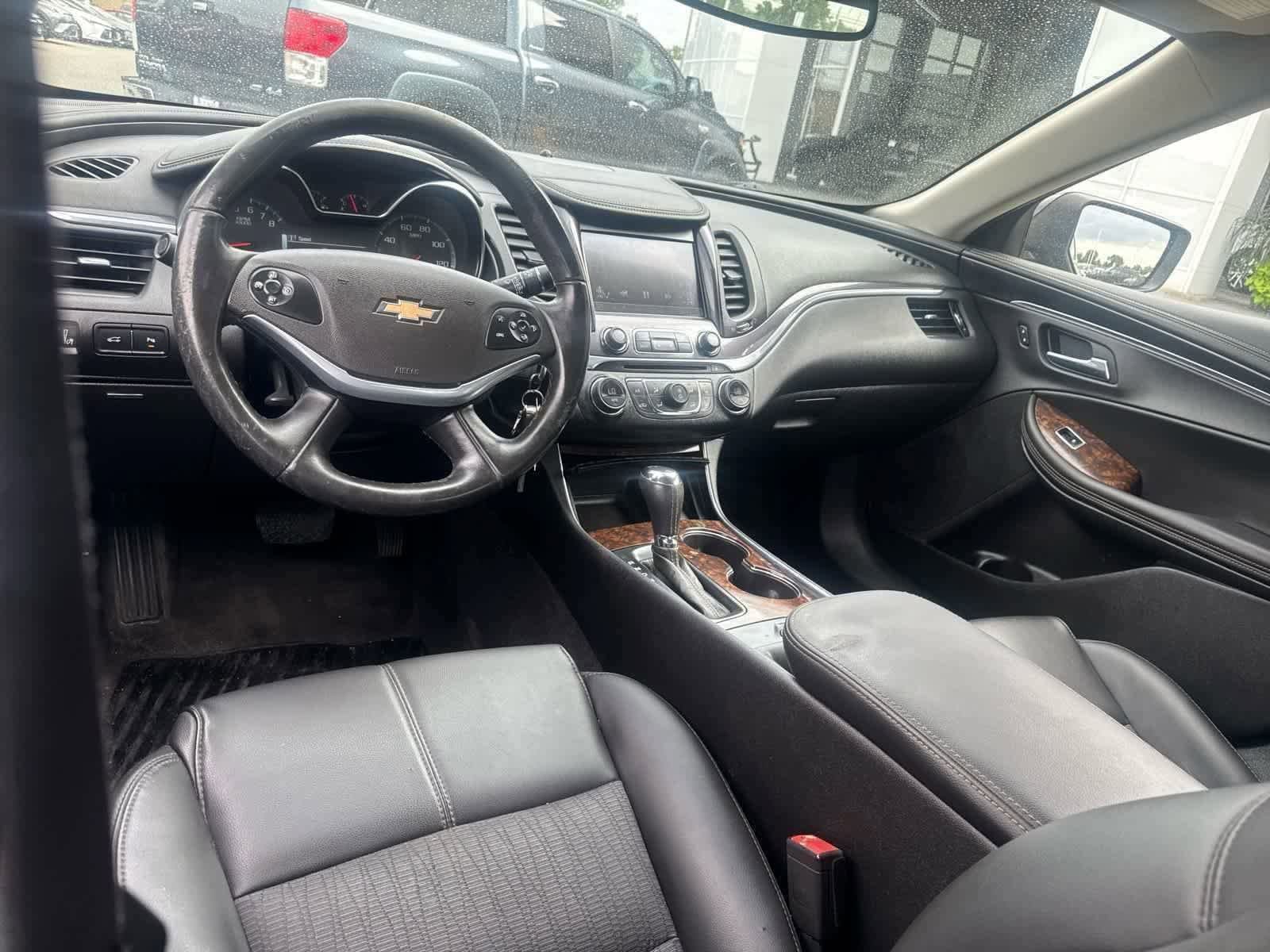 Thumbnail: 2015 Chevrolet Impala - 17