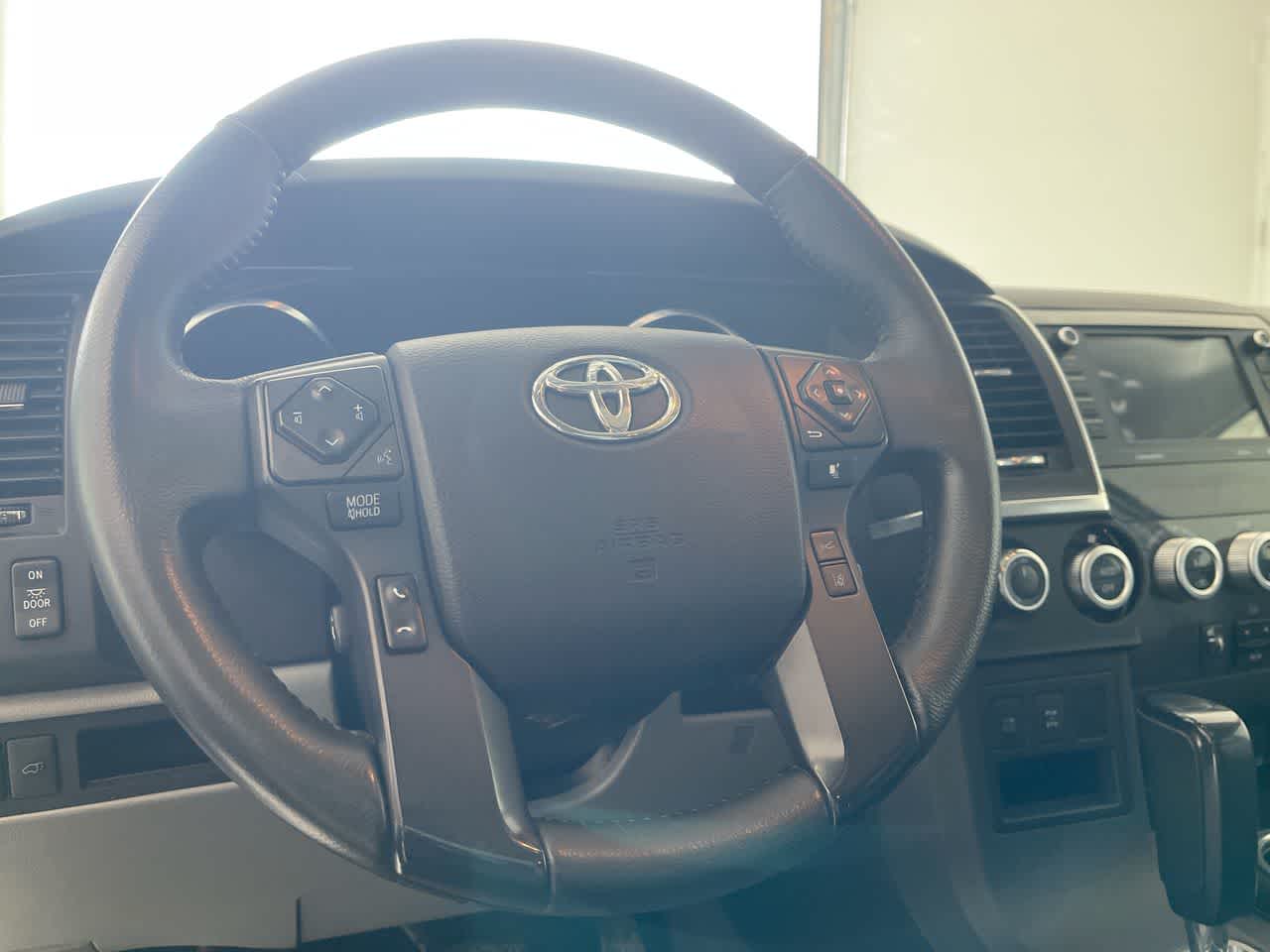 Thumbnail: 2021 Toyota Sequoia - 13