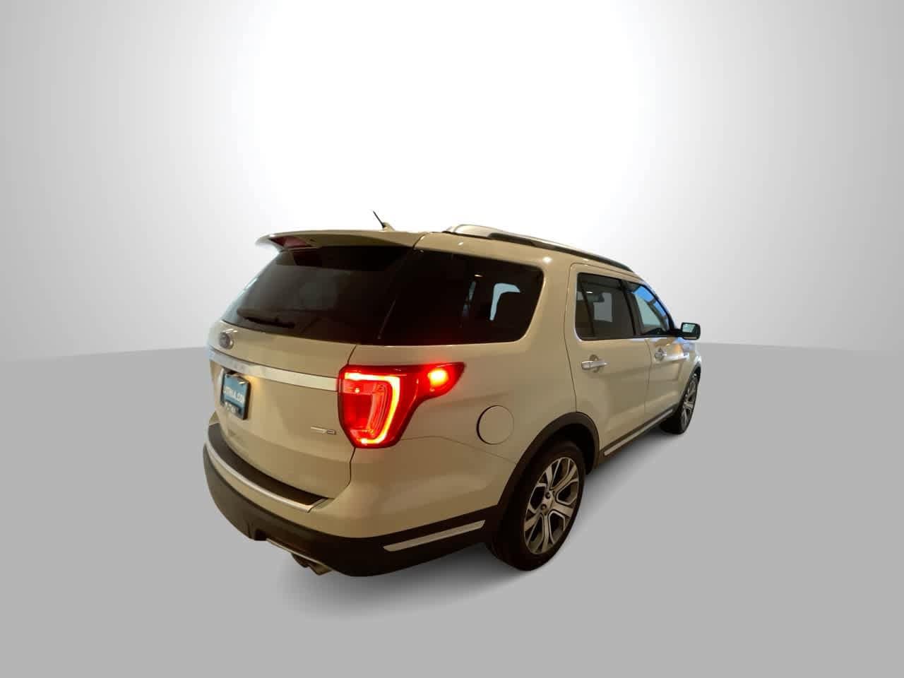 Thumbnail: 2018 Ford Explorer - 8