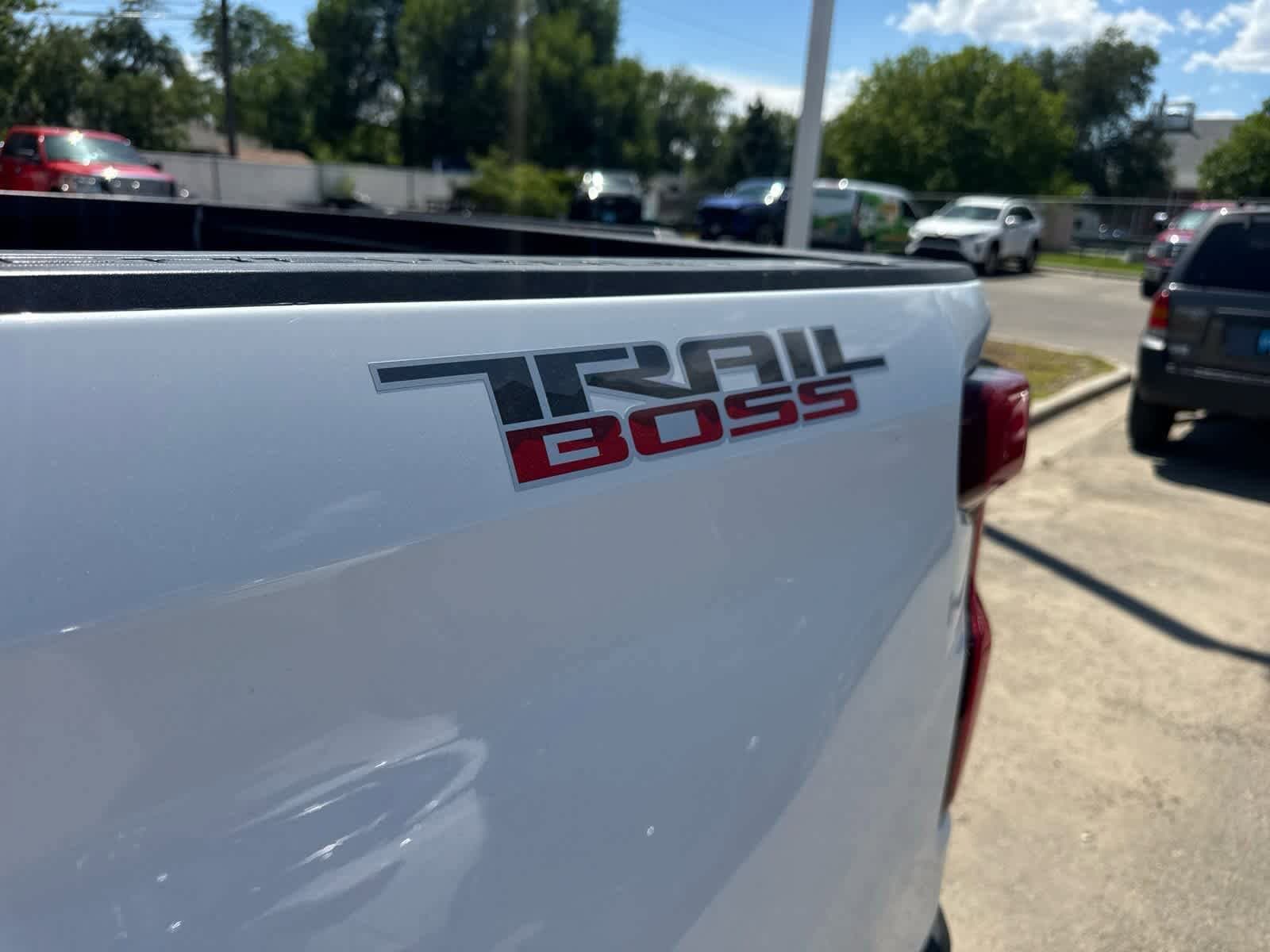 Thumbnail: 2021 Chevrolet Silverado 1500 - 18
